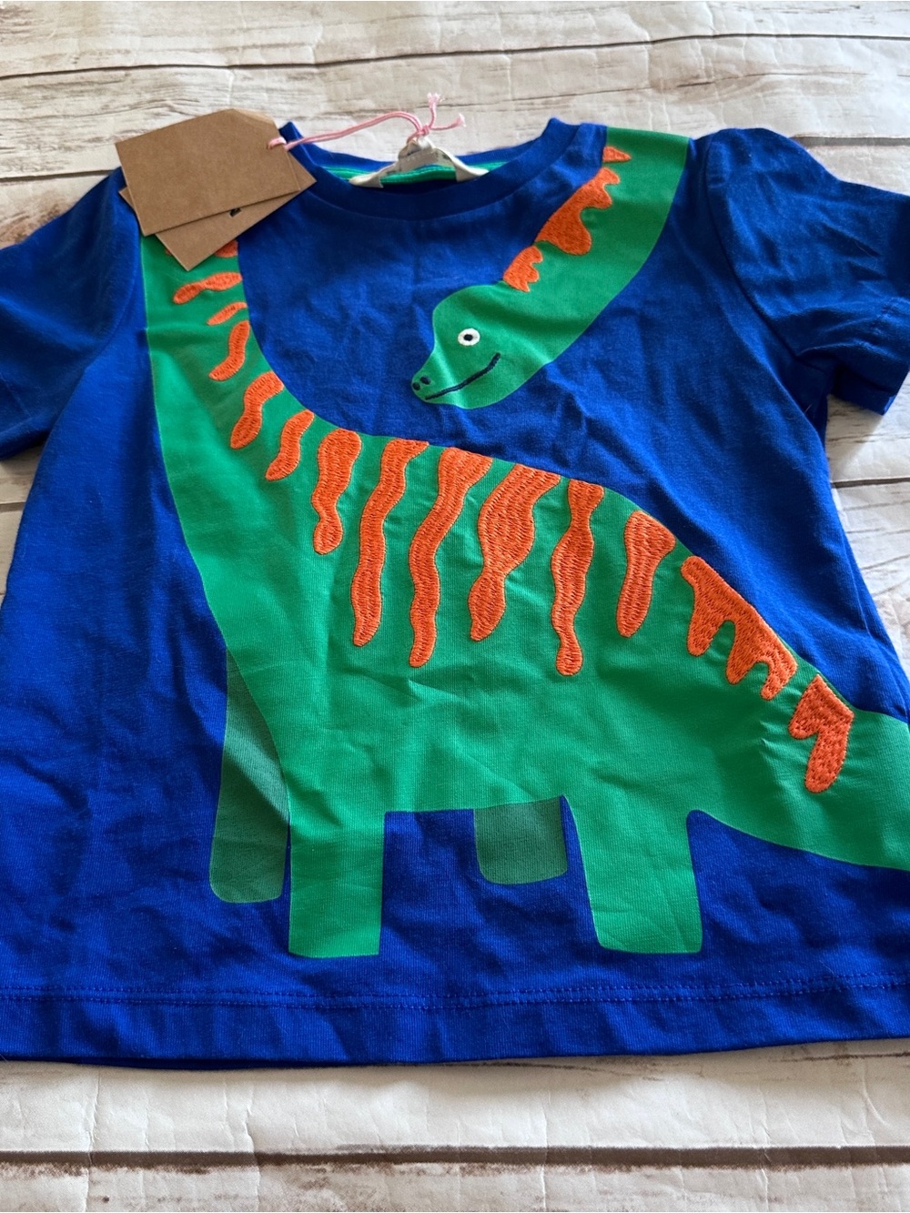 Mini Boden dinosaur tee nwt size 2-3Y